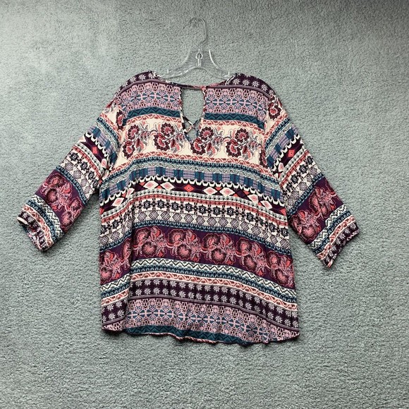 RENEE C Womens Blouse Size XL Stitch Fix Boho 3/4 Sleeve Keyhole Crossfront NWT - Picture 11 of 14